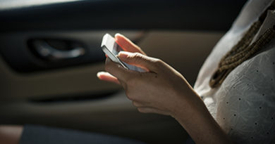 Texting while driving ban in Florida